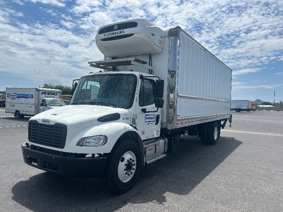 Refrigerated Truck-Light and Medium Duty Trucks-Freightliner-2021-M2-Phoenix-AZ-124,697\n\t\tmiles-$ 72,250 - Image 3