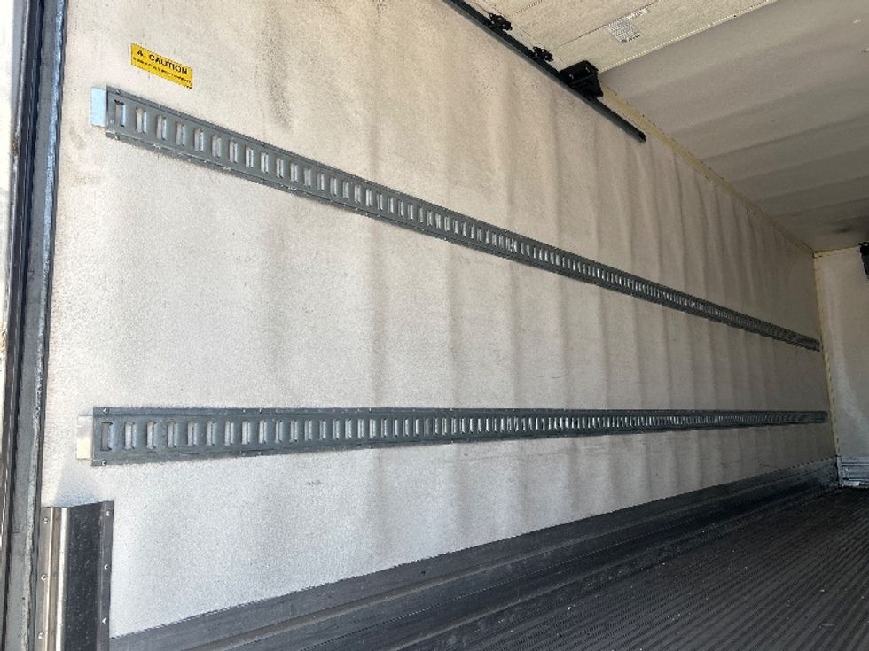 Refrigerated Truck-Light and Medium Duty Trucks-Freightliner-2021-M2-Pompano Beach-FL-129,221\n\t\tmiles-$ 68,000 - Image 11