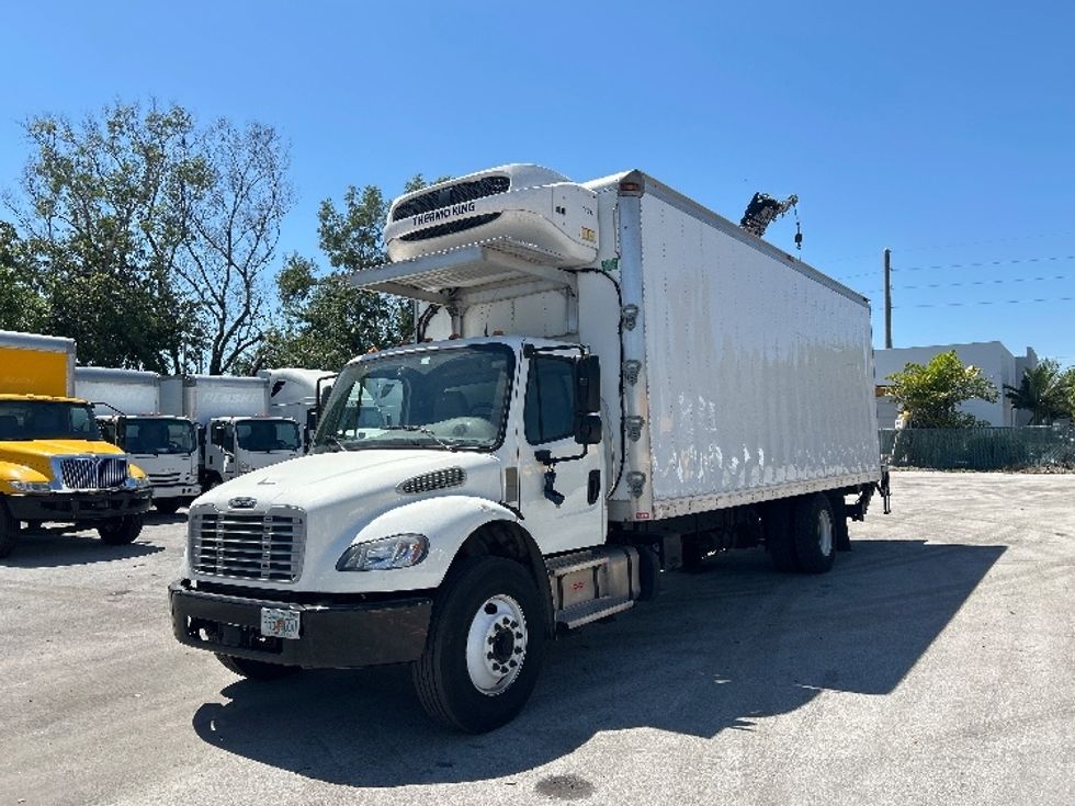 Refrigerated Truck-Light and Medium Duty Trucks-Freightliner-2021-M2-Pompano Beach-FL-129,221\n\t\tmiles-$ 68,000 - Image 3