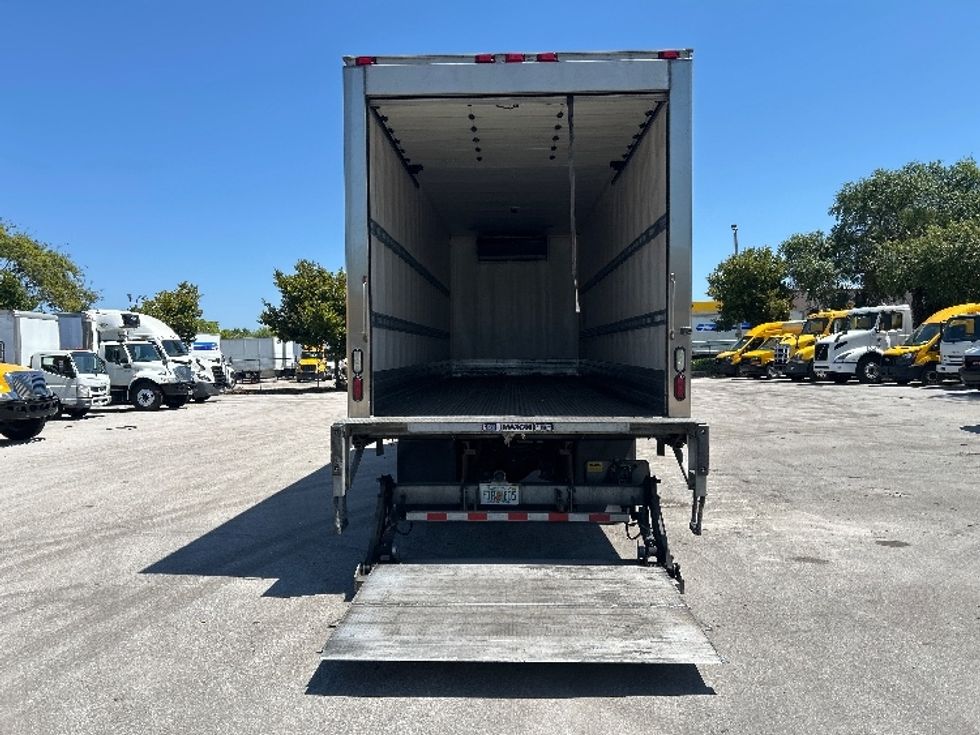 Refrigerated Truck-Light and Medium Duty Trucks-Freightliner-2021-M2-Pompano Beach-FL-129,221\n\t\tmiles-$ 68,000 - Image 9