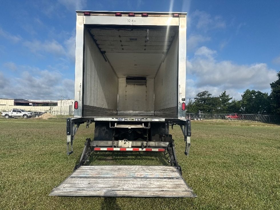 Refrigerated Truck-Light and Medium Duty Trucks-Freightliner-2021-M2-Richland-MS-267,740\n\t\tmiles-$ 54,500 - Image 9