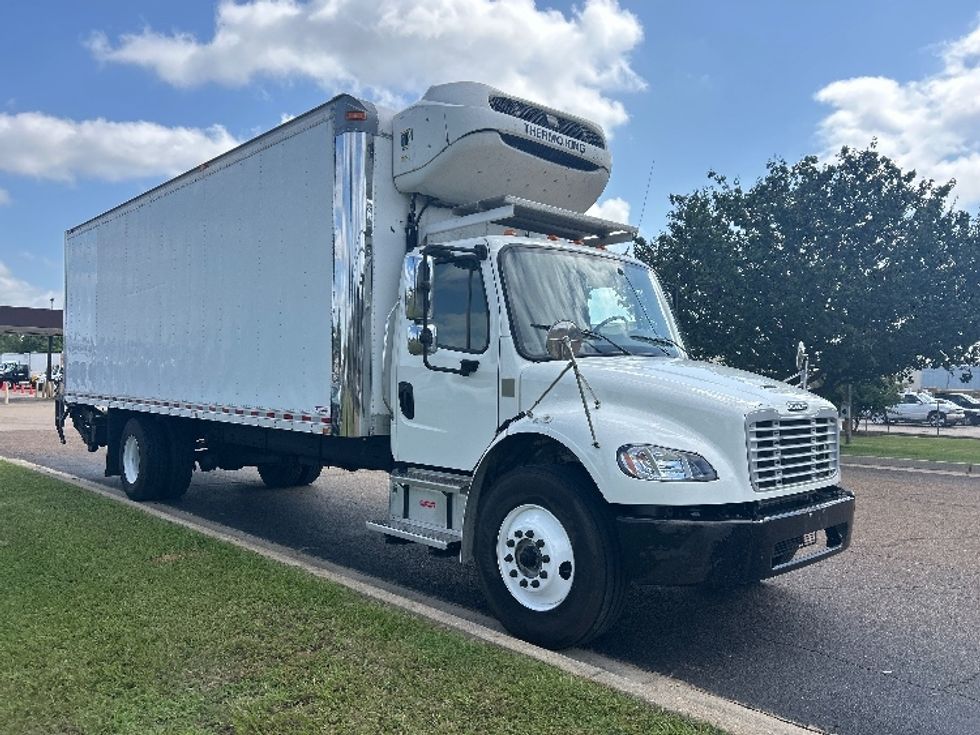 Refrigerated Truck-Light and Medium Duty Trucks-Freightliner-2021-M2-Richland-MS-300,722\n\t\tmiles-$ 49,250 - Image 1