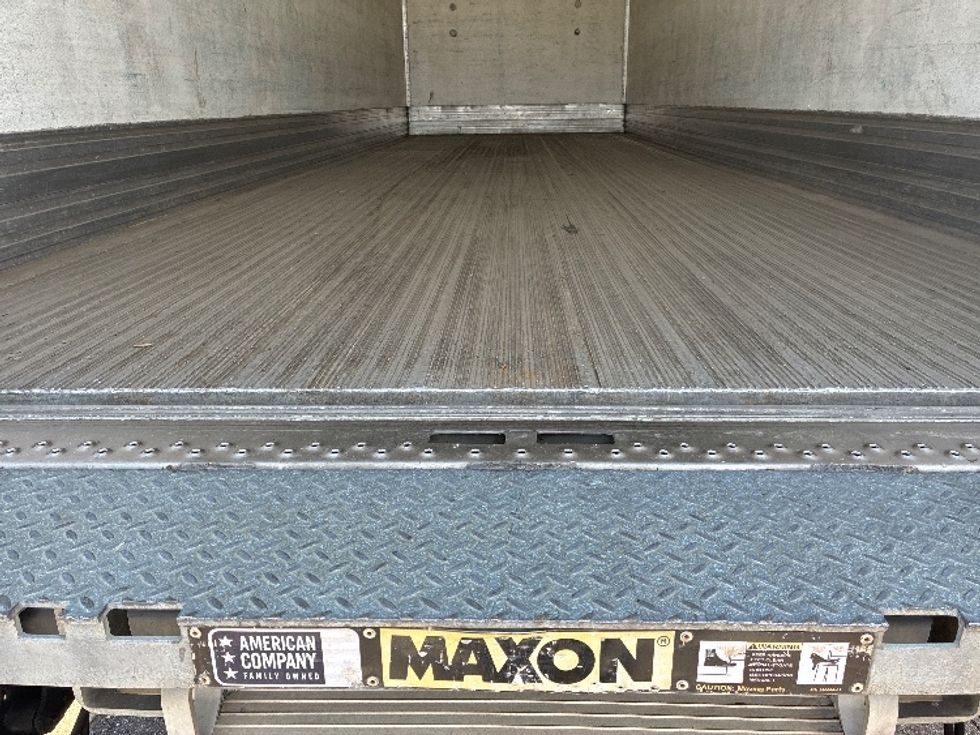 Refrigerated Truck-Light and Medium Duty Trucks-Freightliner-2021-M2-Richland-MS-300,722\n\t\tmiles-$ 49,250 - Image 10
