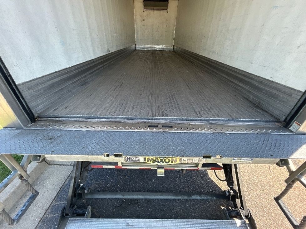 Refrigerated Truck-Light and Medium Duty Trucks-Freightliner-2021-M2-Richland-MS-325,814\n\t\tmiles-$ 42,750 - Image 10