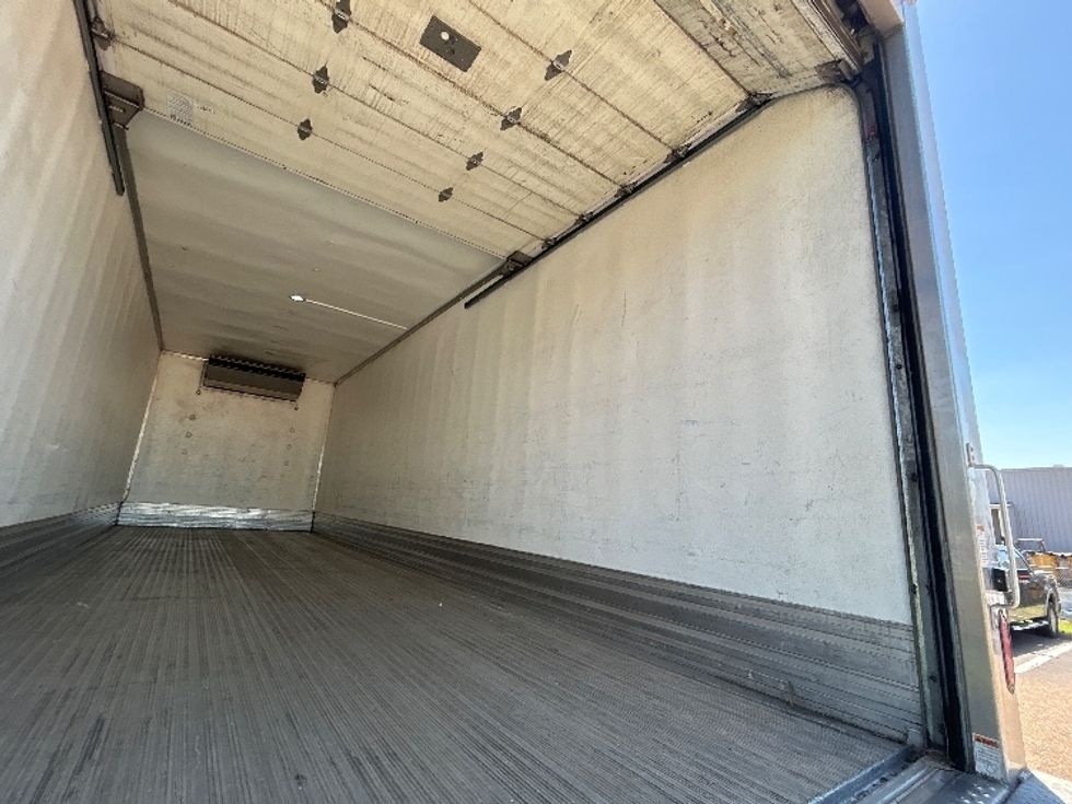 Refrigerated Truck-Light and Medium Duty Trucks-Freightliner-2021-M2-Richland-MS-325,814\n\t\tmiles-$ 42,750 - Image 12