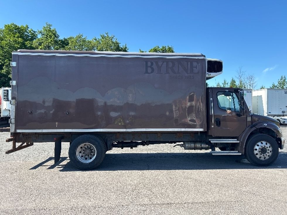 Refrigerated Truck-Light and Medium Duty Trucks-Freightliner-2021-M2-Rochester-NY-189,927\n\t\tmiles-$ 39,500 - Image 15