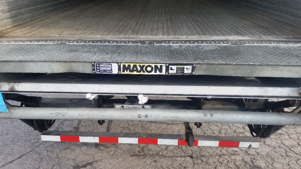 Refrigerated Truck-Light and Medium Duty Trucks-Freightliner-2021-M2-Scarborough-ON-210,677\n\t\tkm-$ 94,250 - Image 10
