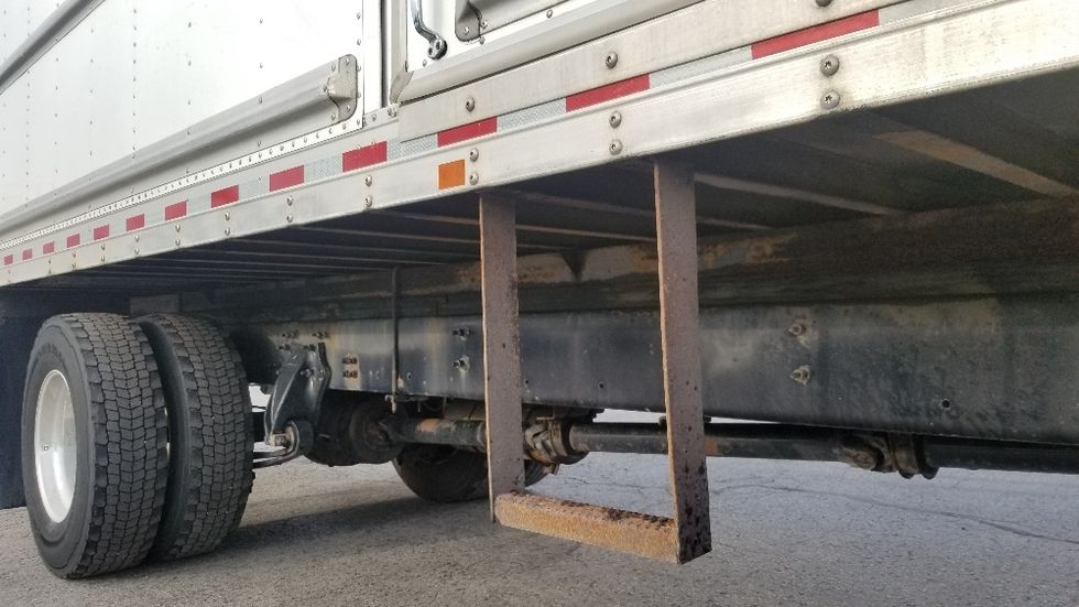 Refrigerated Truck-Light and Medium Duty Trucks-Freightliner-2021-M2-Scarborough-ON-210,677\n\t\tkm-$ 94,250 - Image 14
