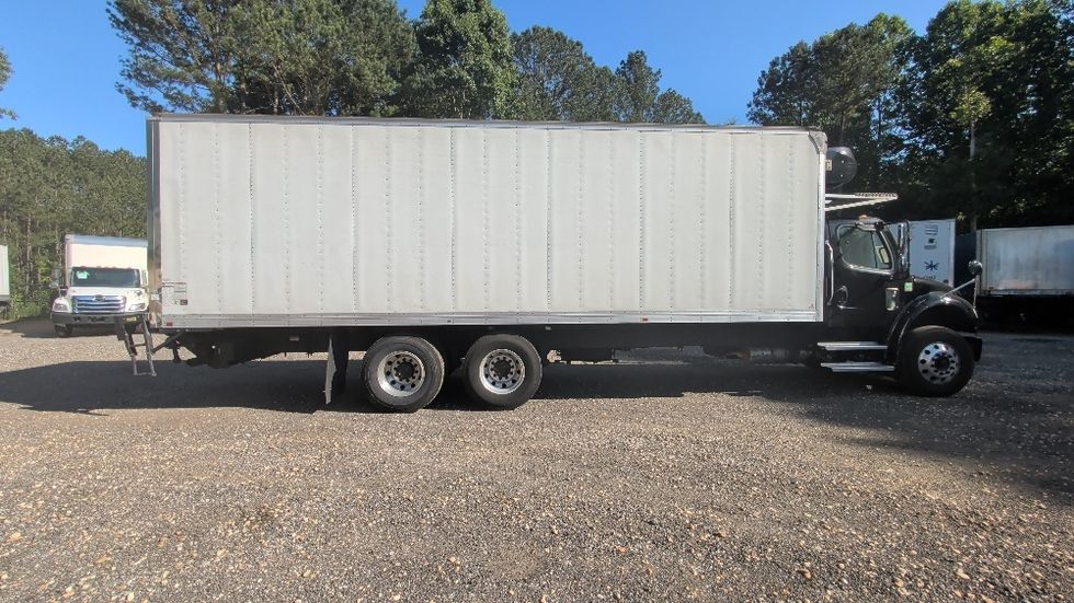 Refrigerated Truck-Light and Medium Duty Trucks-Freightliner-2021-M2-Suwanee-GA-306,739\n\t\tmiles-$ 52,500 - Image 15