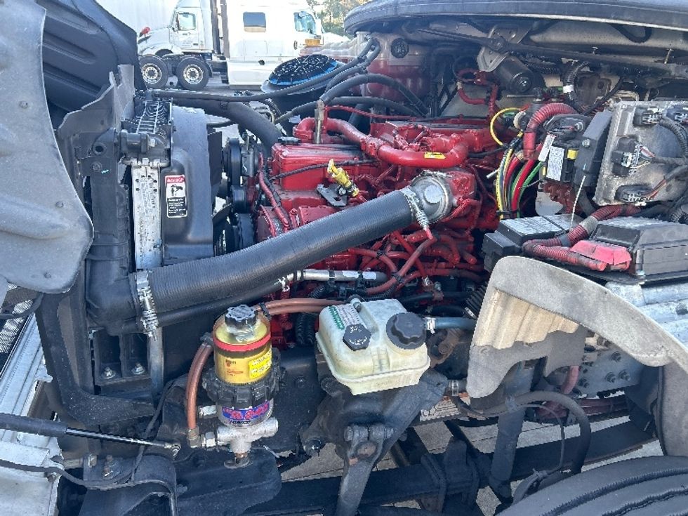 Refrigerated Truck-Light and Medium Duty Trucks-Freightliner-2021-M2-Torrance-CA-114,971\n\t\tmiles-$ 80,000 - Image 23