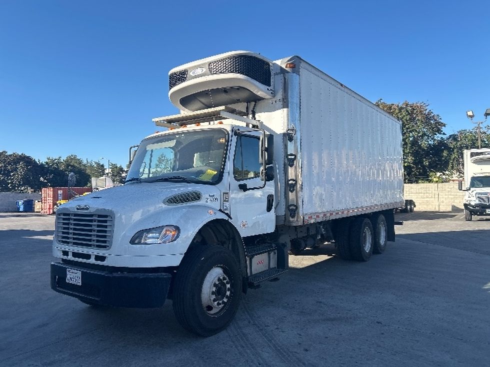 Refrigerated Truck-Light and Medium Duty Trucks-Freightliner-2021-M2-Torrance-CA-114,971\n\t\tmiles-$ 80,000 - Image 3