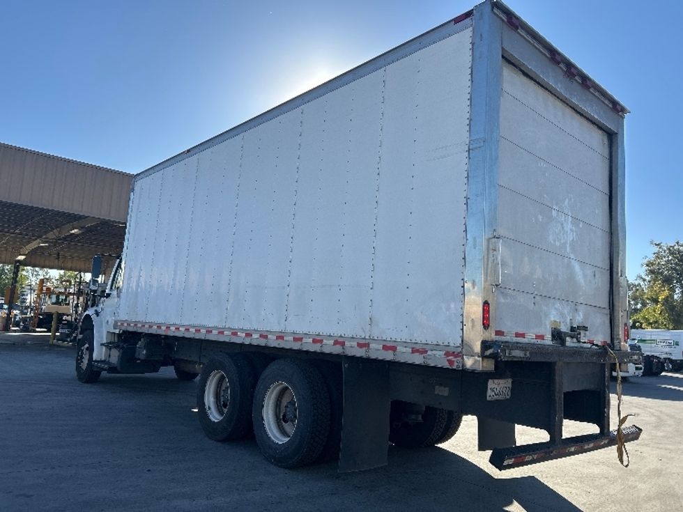 Refrigerated Truck-Light and Medium Duty Trucks-Freightliner-2021-M2-Torrance-CA-114,971\n\t\tmiles-$ 80,000 - Image 6