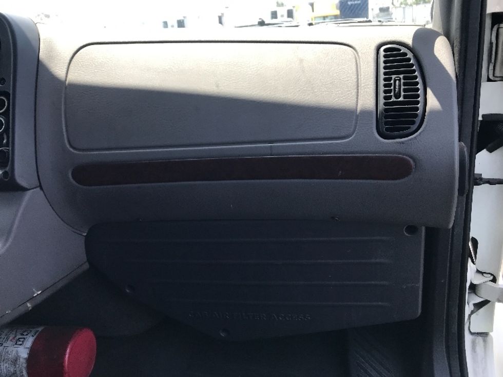 Refrigerated Truck-Light and Medium Duty Trucks-Freightliner-2021-M2-Torrance-CA-186,831\n\t\tmiles-$ 64,250 - Image 20