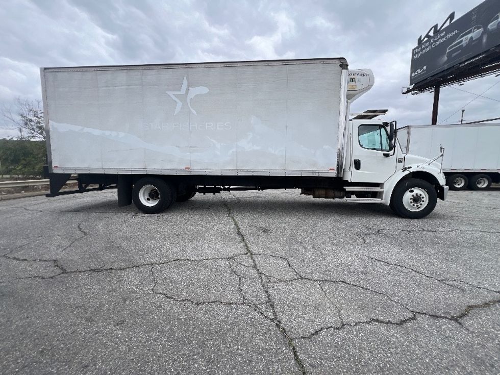 Refrigerated Truck-Light and Medium Duty Trucks-Freightliner-2021-M2-Torrance-CA-195,127\n\t\tmiles-$ 67,500 - Image 15