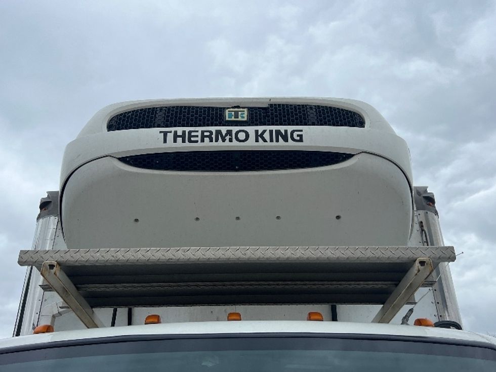 Refrigerated Truck-Light and Medium Duty Trucks-Freightliner-2021-M2-Torrance-CA-195,127\n\t\tmiles-$ 67,500 - Image 25