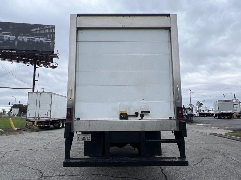 Refrigerated Truck-Light and Medium Duty Trucks-Freightliner-2021-M2-Torrance-CA-195,127\n\t\tmiles-$ 67,500 - Image 7