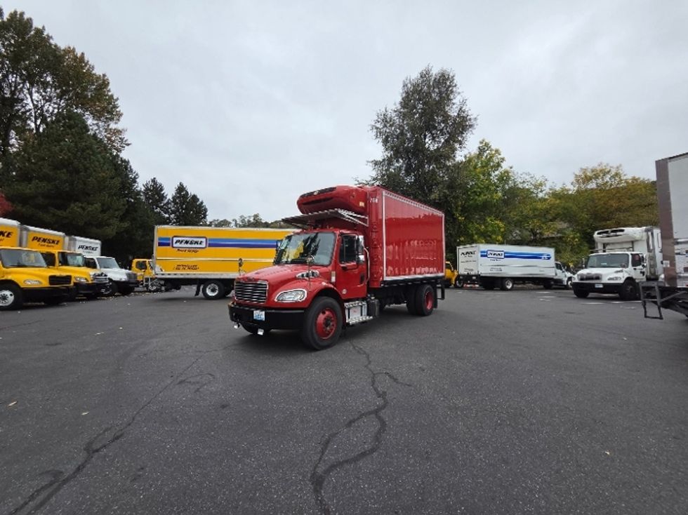Refrigerated Truck-Light and Medium Duty Trucks-Freightliner-2021-M2-Tukwila-WA-38,815\n\t\tmiles-$ 61,250 - Image 3
