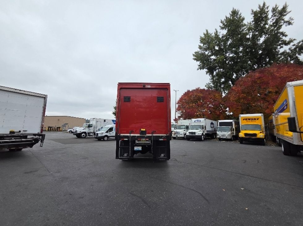 Refrigerated Truck-Light and Medium Duty Trucks-Freightliner-2021-M2-Tukwila-WA-38,815\n\t\tmiles-$ 61,250 - Image 7