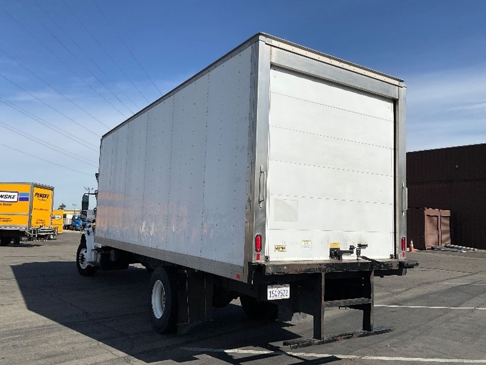 Refrigerated Truck-Light and Medium Duty Trucks-Freightliner-2021-M2-West Sacramento-CA-165,597\n\t\tmiles-$ 53,000 - Image 6