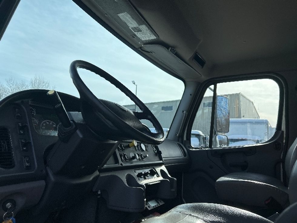 Refrigerated Truck-Light and Medium Duty Trucks-Freightliner-2021-M2-Wilkes Barre-PA-339,760\n\t\tmiles-$ 12,000 - Image 16
