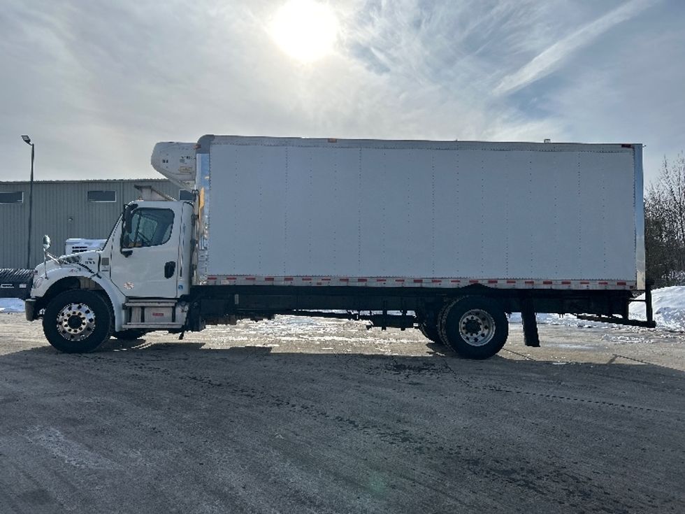 Refrigerated Truck-Light and Medium Duty Trucks-Freightliner-2021-M2-Wilkes Barre-PA-339,760\n\t\tmiles-$ 12,000 - Image 4