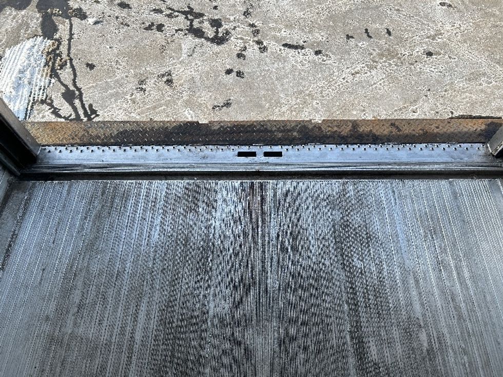 Refrigerated Truck-Light and Medium Duty Trucks-Freightliner-2021-M2-Wilkes Barre-PA-339,760\n\t\tmiles-$ 12,000 - Image 9