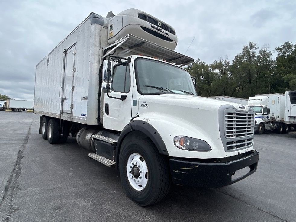 Refrigerated Truck-Light and Medium Duty Trucks-Freightliner-2021-M211264S-Indianapolis-IN-346,065\n\t\tmiles-$ 93,750 - Image 1