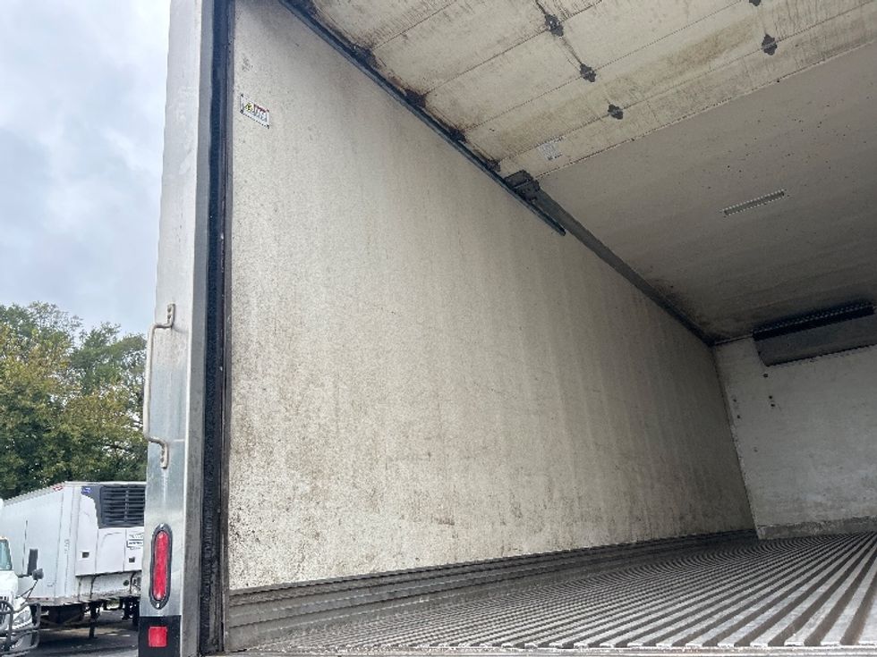 Refrigerated Truck-Light and Medium Duty Trucks-Freightliner-2021-M211264S-Indianapolis-IN-346,065\n\t\tmiles-$ 93,750 - Image 11