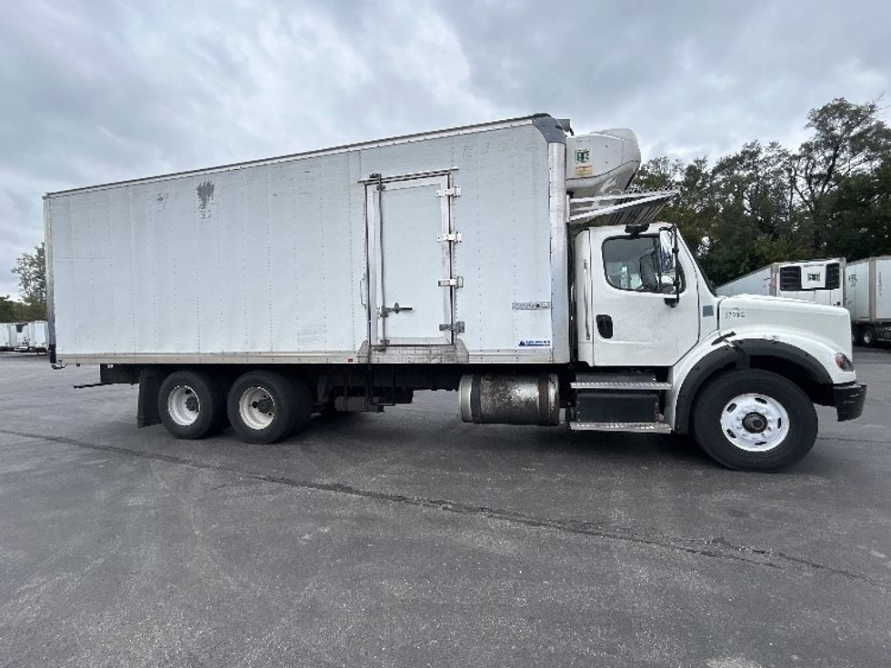 Refrigerated Truck-Light and Medium Duty Trucks-Freightliner-2021-M211264S-Indianapolis-IN-346,065\n\t\tmiles-$ 93,750 - Image 15
