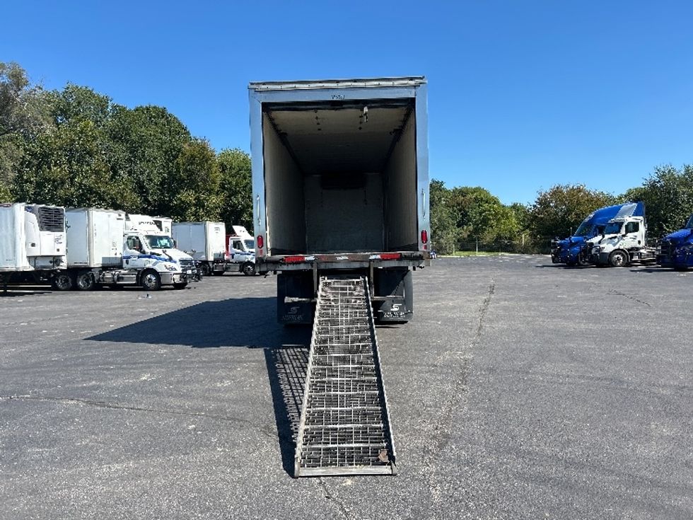 Refrigerated Truck-Light and Medium Duty Trucks-Freightliner-2021-M211264S-Indianapolis-IN-363,456\n\t\tmiles-$ 93,750 - Image 9