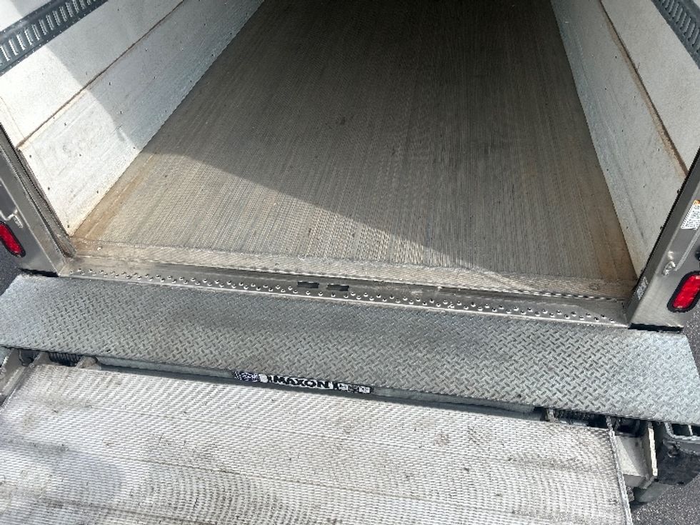 Refrigerated Truck-Light and Medium Duty Trucks-Freightliner-2021-M211264S-Indianapolis-IN-412,984\n\t\tmiles-$ 85,750 - Image 10