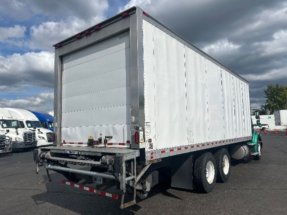 Refrigerated Truck-Light and Medium Duty Trucks-Freightliner-2021-M211264S-Indianapolis-IN-412,984\n\t\tmiles-$ 85,750 - Image 13