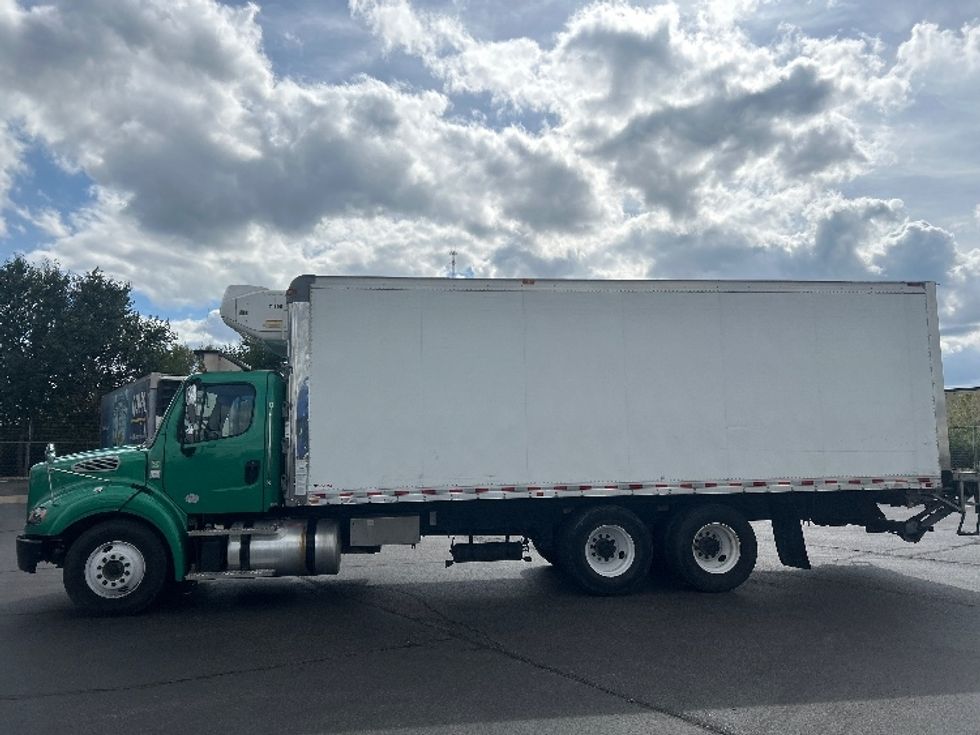 Refrigerated Truck-Light and Medium Duty Trucks-Freightliner-2021-M211264S-Indianapolis-IN-412,984\n\t\tmiles-$ 85,750 - Image 4
