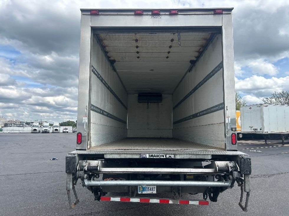 Refrigerated Truck-Light and Medium Duty Trucks-Freightliner-2021-M211264S-Indianapolis-IN-412,984\n\t\tmiles-$ 85,750 - Image 8