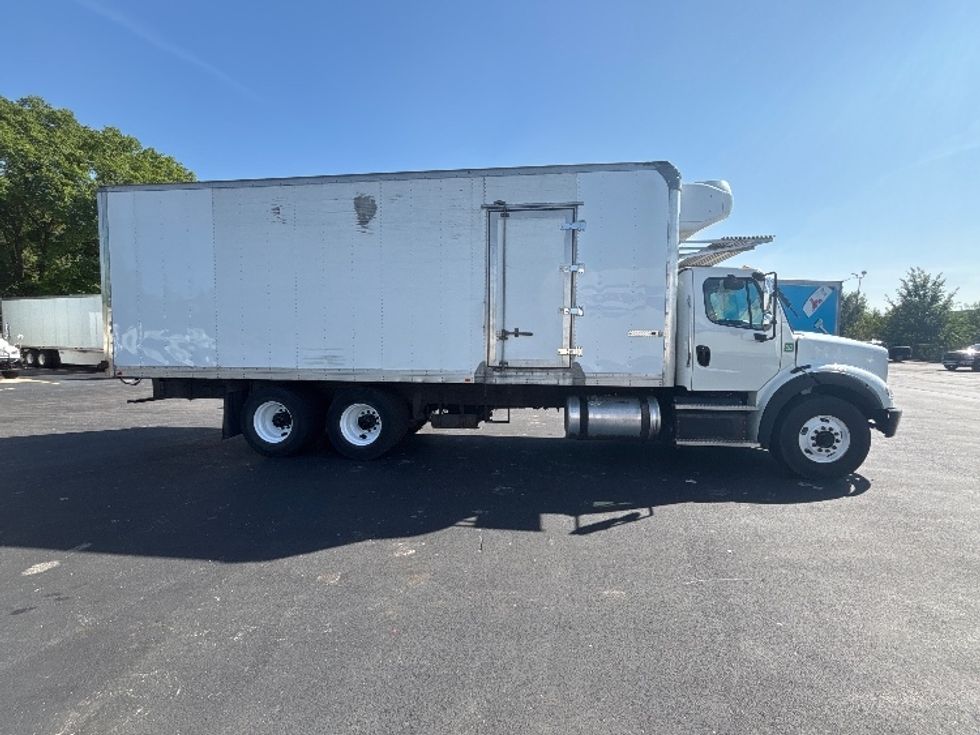 Refrigerated Truck-Light and Medium Duty Trucks-Freightliner-2021-M211264S-Indianapolis-IN-447,151\n\t\tmiles-$ 92,750 - Image 14