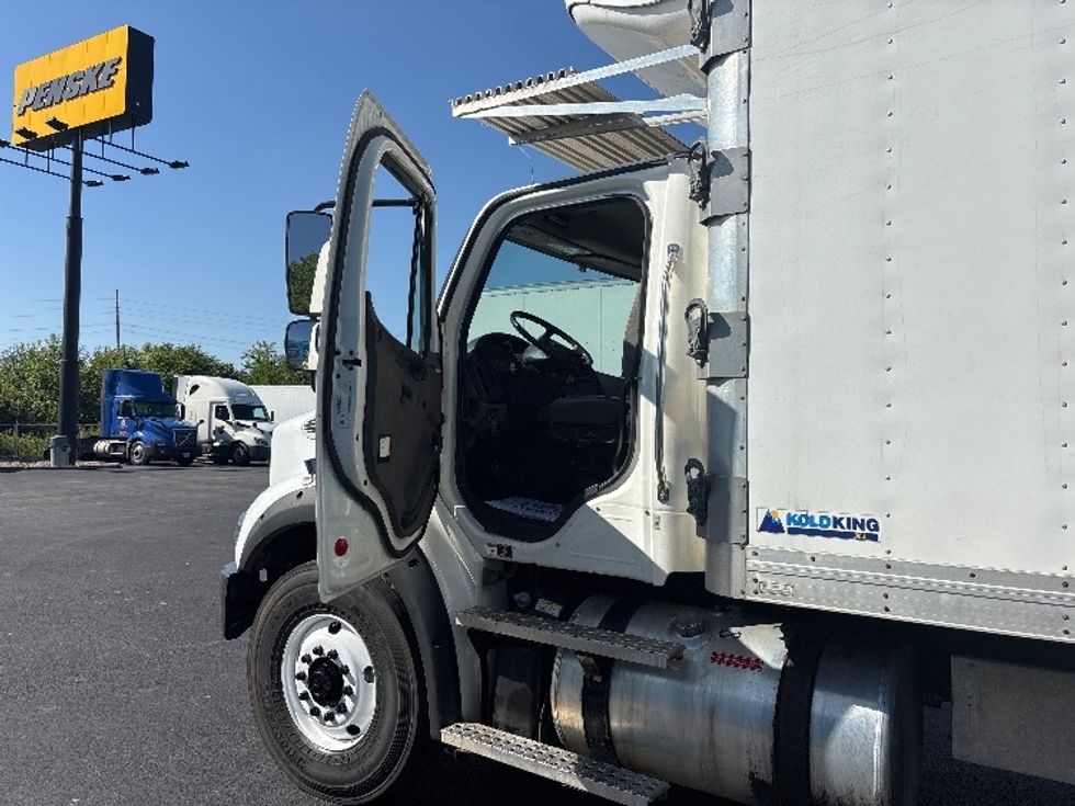 Refrigerated Truck-Light and Medium Duty Trucks-Freightliner-2021-M211264S-Indianapolis-IN-447,151\n\t\tmiles-$ 92,750 - Image 15