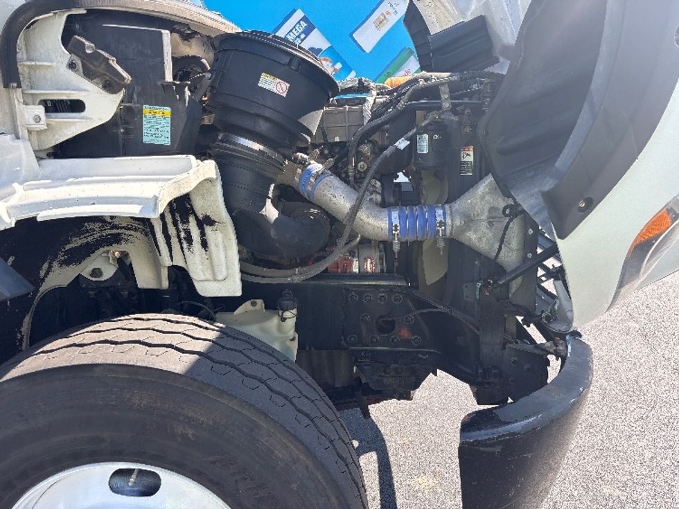 Refrigerated Truck-Light and Medium Duty Trucks-Freightliner-2021-M211264S-Indianapolis-IN-447,151\n\t\tmiles-$ 92,750 - Image 22