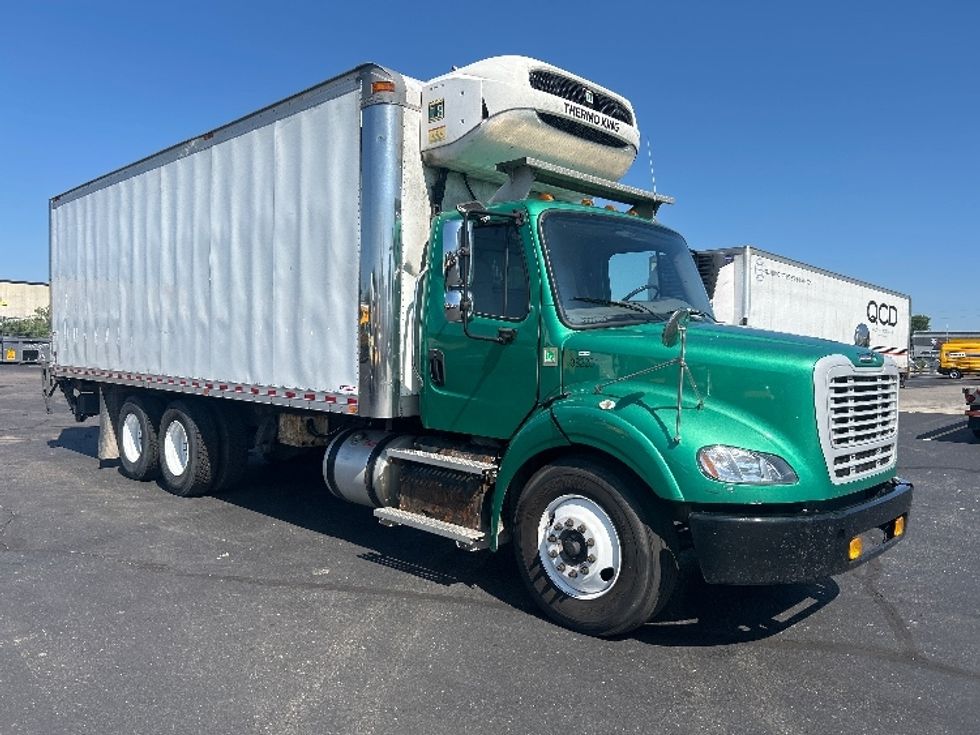 Refrigerated Truck-Light and Medium Duty Trucks-Freightliner-2021-M211264S-Indianapolis-IN-469,863\n\t\tmiles-$ 87,750 - Image 1