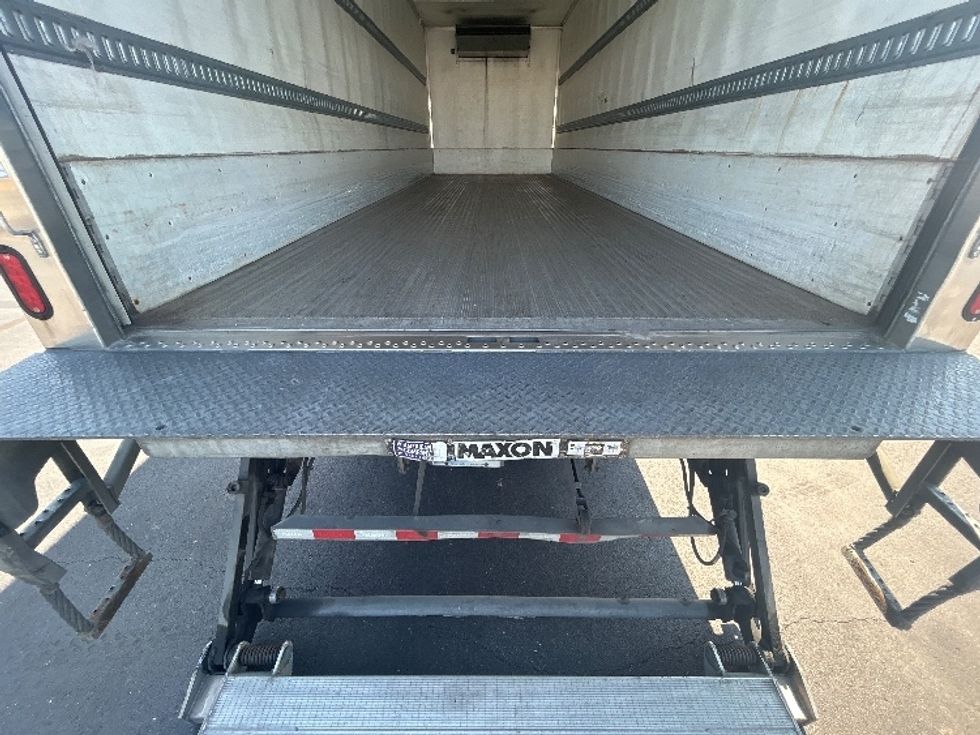 Refrigerated Truck-Light and Medium Duty Trucks-Freightliner-2021-M211264S-Indianapolis-IN-469,863\n\t\tmiles-$ 87,750 - Image 10