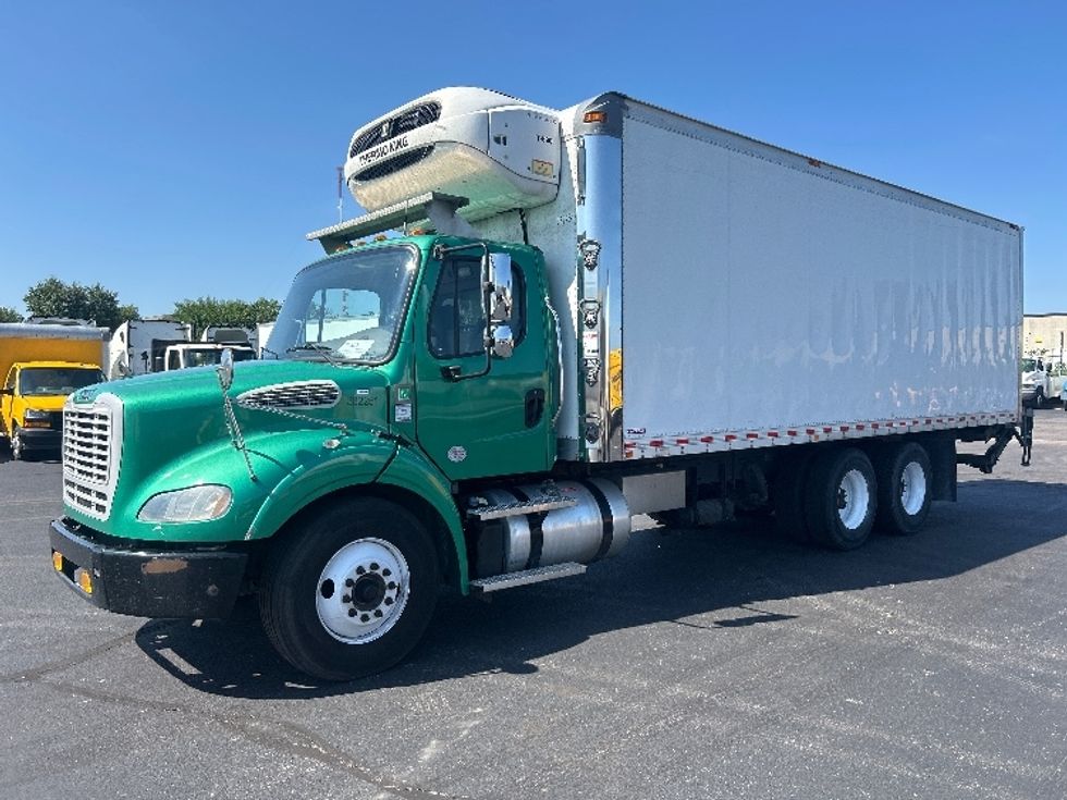Refrigerated Truck-Light and Medium Duty Trucks-Freightliner-2021-M211264S-Indianapolis-IN-469,863\n\t\tmiles-$ 87,750 - Image 3