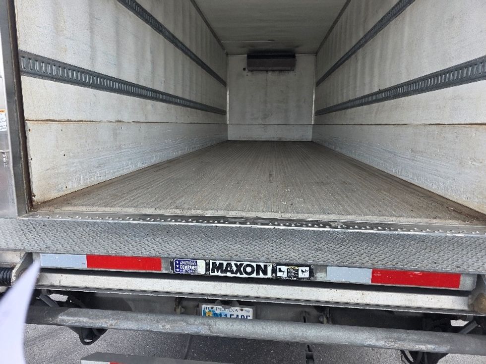 Refrigerated Truck-Light and Medium Duty Trucks-Freightliner-2021-M211264S-Indianapolis-IN-550,876\n\t\tmiles-$ 84,500 - Image 10