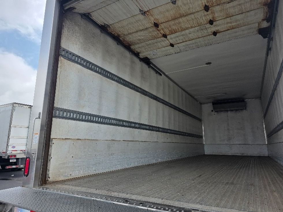 Refrigerated Truck-Light and Medium Duty Trucks-Freightliner-2021-M211264S-Indianapolis-IN-550,876\n\t\tmiles-$ 84,500 - Image 11