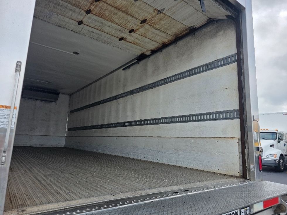 Refrigerated Truck-Light and Medium Duty Trucks-Freightliner-2021-M211264S-Indianapolis-IN-550,876\n\t\tmiles-$ 84,500 - Image 12