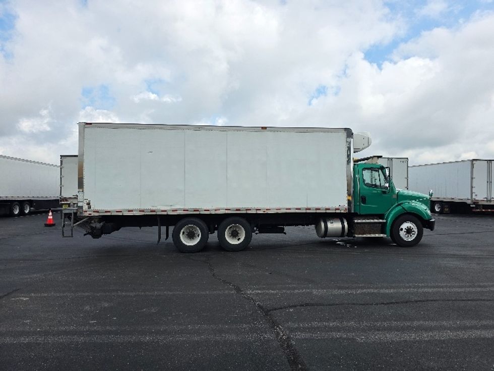 Refrigerated Truck-Light and Medium Duty Trucks-Freightliner-2021-M211264S-Indianapolis-IN-550,876\n\t\tmiles-$ 84,500 - Image 15