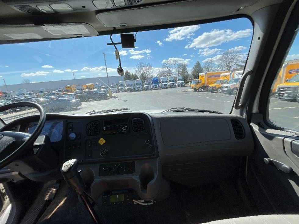 Refrigerated Truck-Light and Medium Duty Trucks-Freightliner-2021-M211264S-Swedesboro-NJ-187,362\n\t\tmiles-$ 91,500 - Image 21