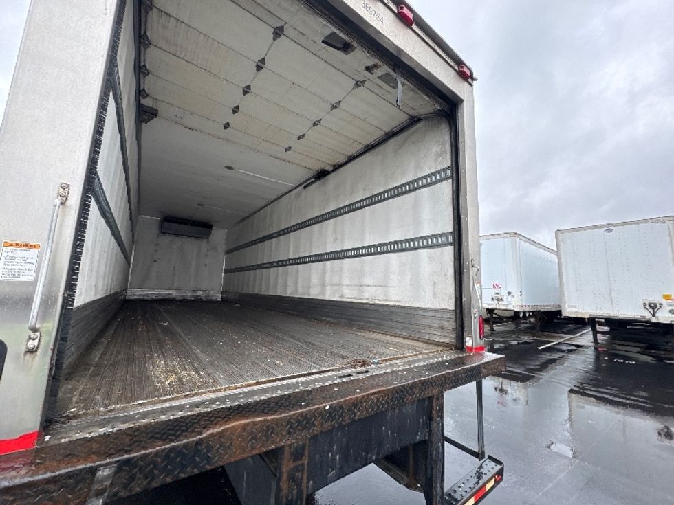 Refrigerated Truck-Light and Medium Duty Trucks-Freightliner-2021-M211264S-Swedesboro-NJ-252,624\n\t\tmiles-$ 125,000 - Image 11