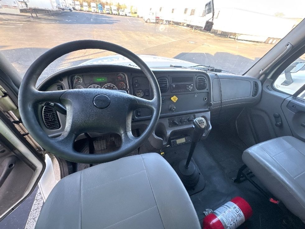 Refrigerated Truck-Light and Medium Duty Trucks-Freightliner-2021-M211264S-Swedesboro-NJ-252,624\n\t\tmiles-$ 125,000 - Image 17
