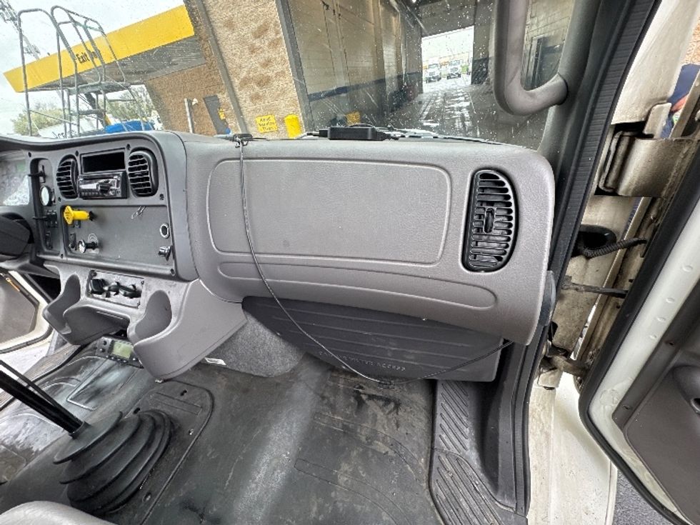 Refrigerated Truck-Light and Medium Duty Trucks-Freightliner-2021-M211264S-Swedesboro-NJ-252,624\n\t\tmiles-$ 125,000 - Image 20