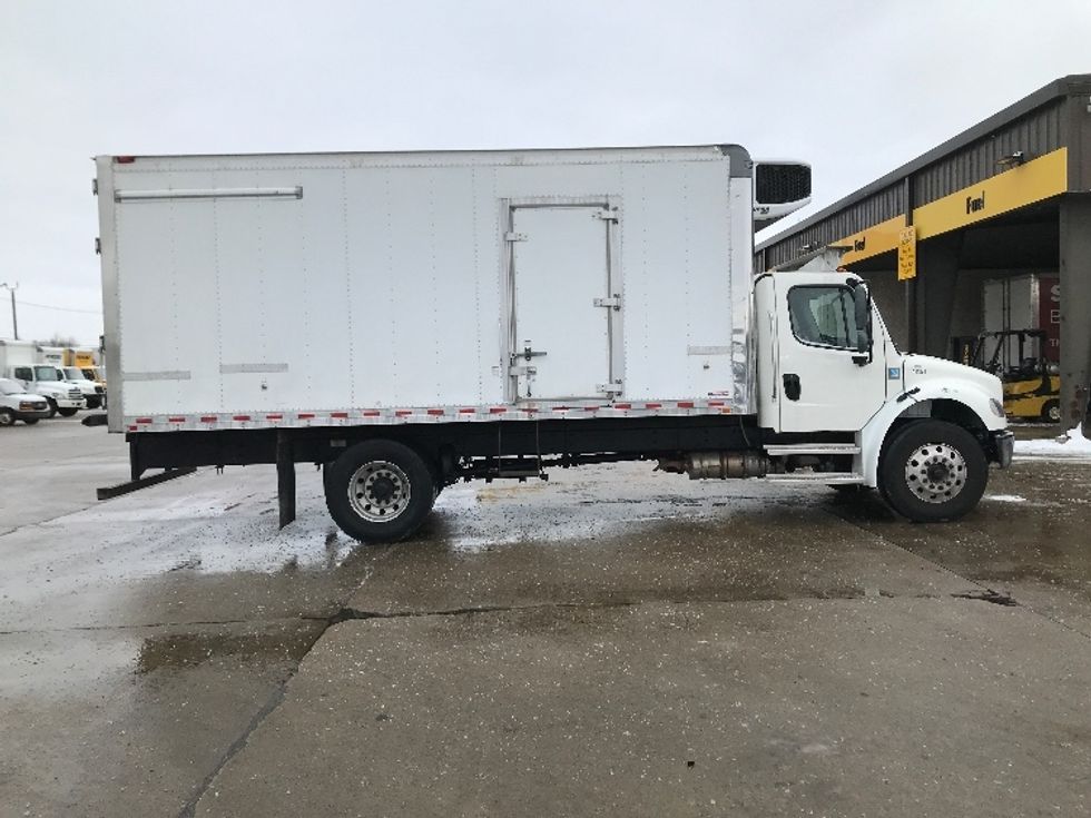 Refrigerated Truck-Light and Medium Duty Trucks-Freightliner-2022-M2-Allen Park-MI-201,800\n\t\tmiles-$ 42,750 - Image 15