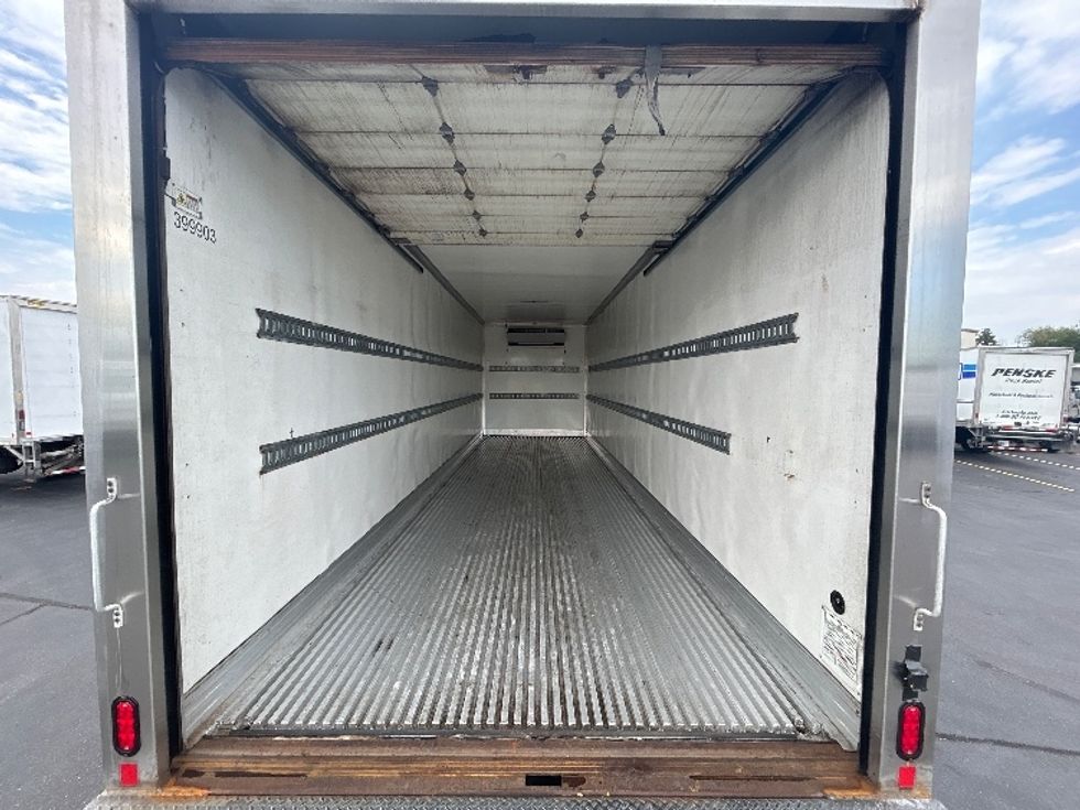 Refrigerated Truck-Light and Medium Duty Trucks-Freightliner-2022-M2-Brooklyn Park-MN-294,548\n\t\tmiles-$ 49,250 - Image 9